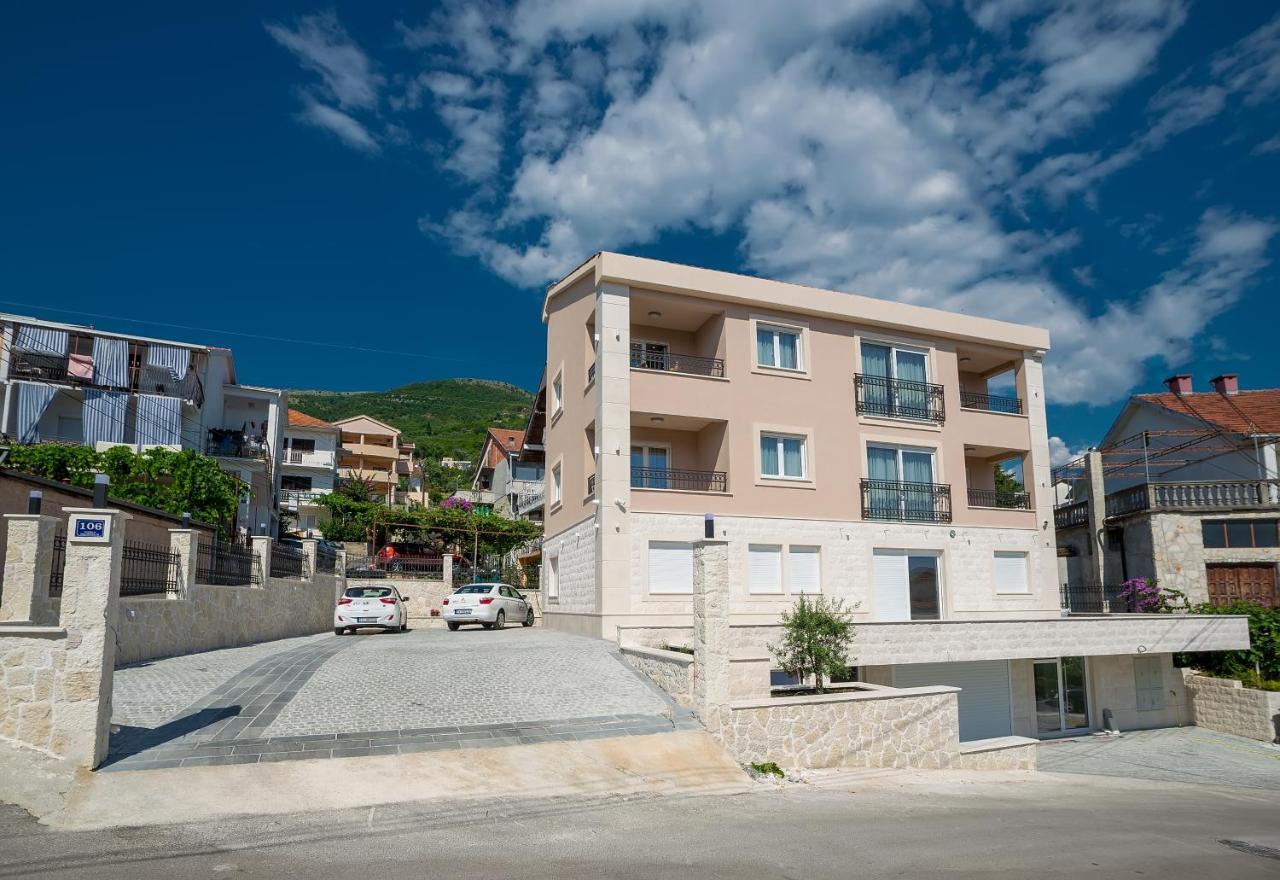 Luxury Apartments Ivanovic Tivat Luaran gambar